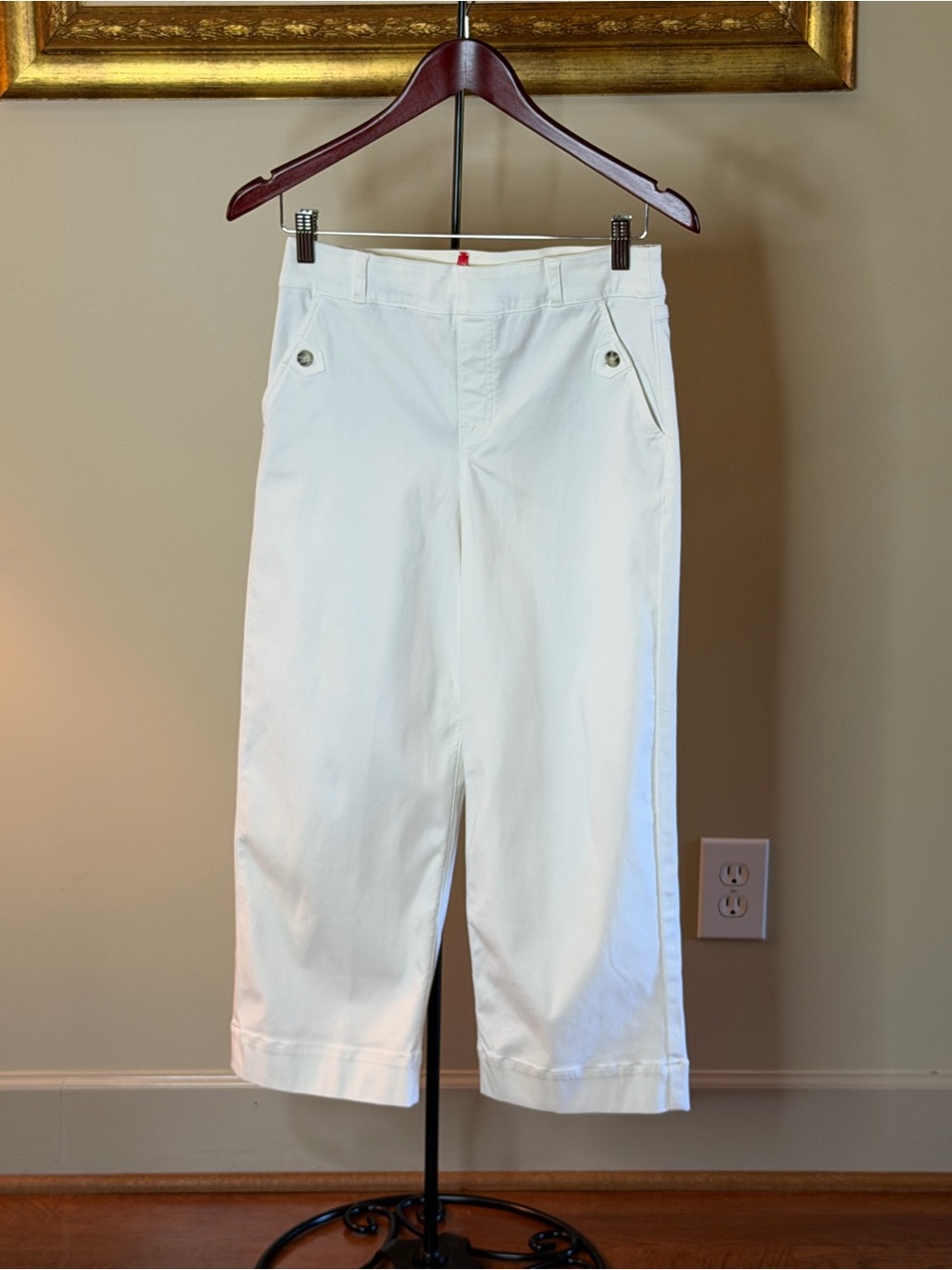 SPANX | Size Petite Medium White Pull-On Pants